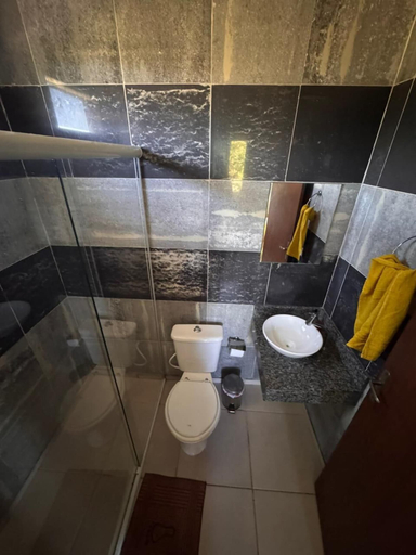 Bathroom 5, Pousada Mahara, Imbituba