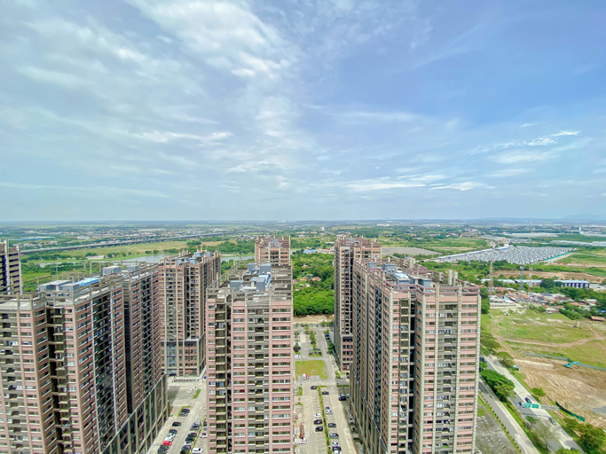City view, Cozy And Roomy 3Br At Apartment Meikarta District 1, Cikarang