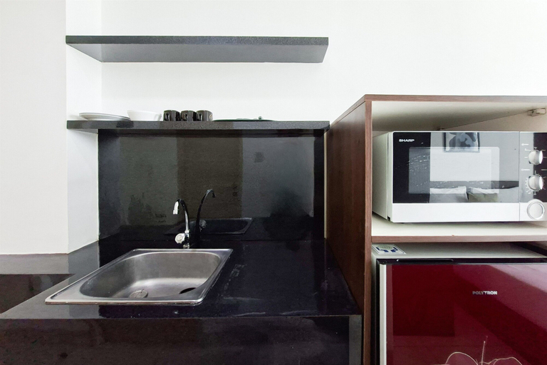 Private kitchen 3, Tranquil Studio For 2 Pax At Tree Park City Bsd Apartment, Tangerang Selatan