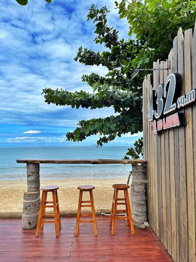 Food & Drinks 5, Lanta at Home, Ko Lanta
