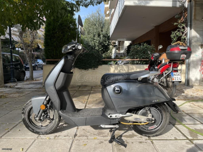 Others 4, studio heart of city , Electric Scouter, Central Macedonia
