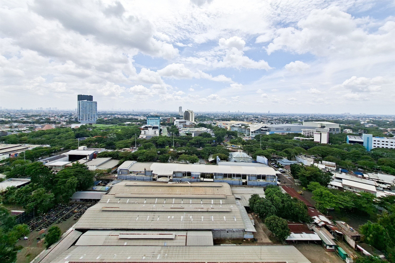 City view, Minimalist Studio Loft Apartment At Kingland Avenue, Tangerang