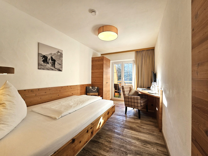 Bedroom 4, Naturhotel Waldesruhe, Oberallgäu