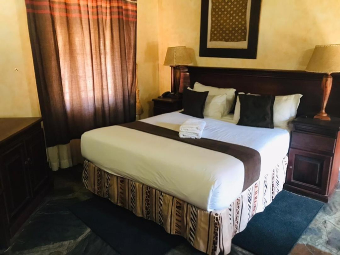 4, The Big Five Lodge, Gaborone