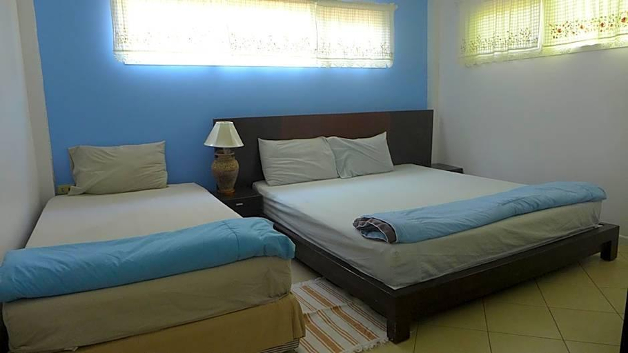 Bedroom 2, White at Sea Resort, Muang Rayong