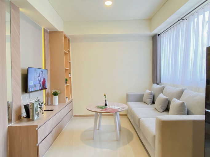 Living room, Comfortable And Good 2Br Space At Apartment Meikarta, Cikarang
