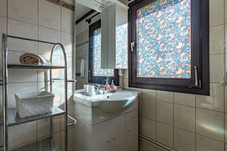 Bathroom 3, Karesz Holiday Home /w Terrace & Garden, Nagykanizsai/Zalakaros