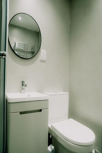 Bathroom 5, Woodgrove Holiday Homes, Inverness, Highland