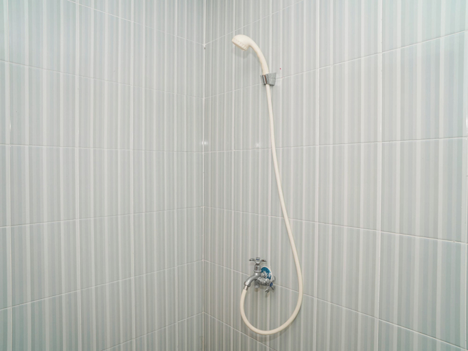 Bathroom 3, Good Deal Studio At Cinere Resort Apartment, Depok