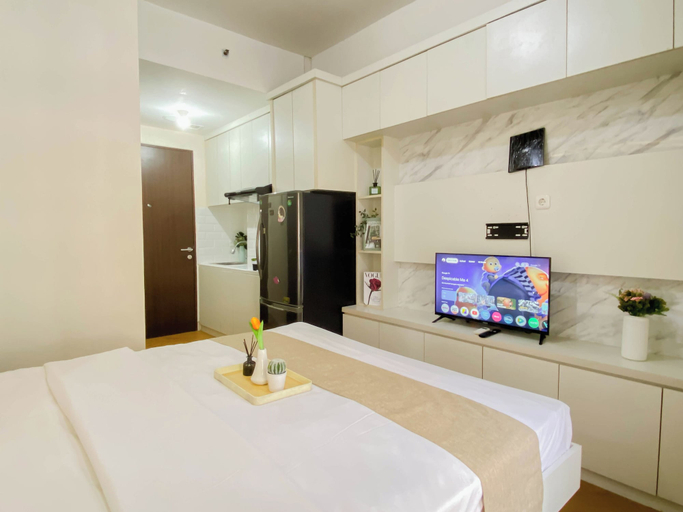Interior 4, Minimalist Studio Space At Transpark Cibubur Apartment, Depok