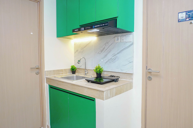 Private kitchen, Compact And Comfy 2Br At Meikarta Apartment, Cikarang