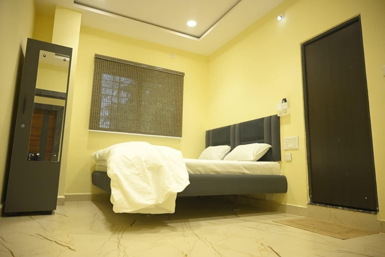 Room 4, Hotel Nemi Residency, Bastar