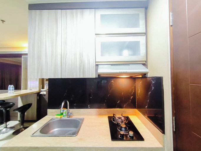 Interior 5, 4 Pax Warm Brown 2Br At Gateway Pasteur Apartment, Bandung