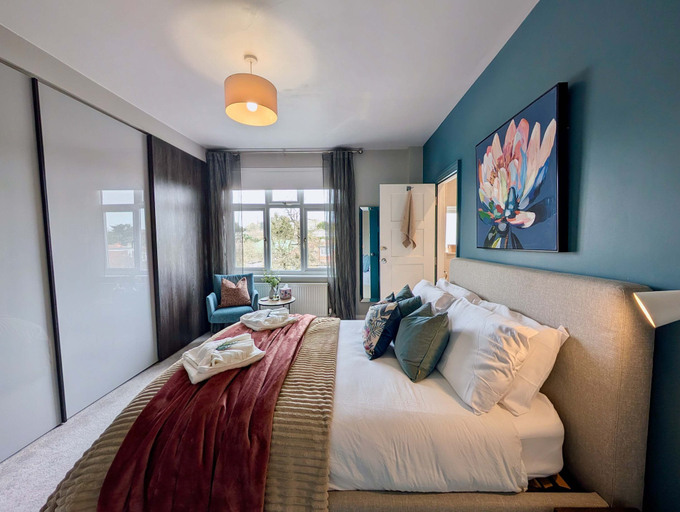 Room 3, Cosy Ensuite Room in Shared Wandsworth Flat, London
