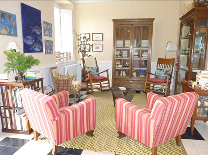 Public Area 3, La Casona Azul, Cantabria