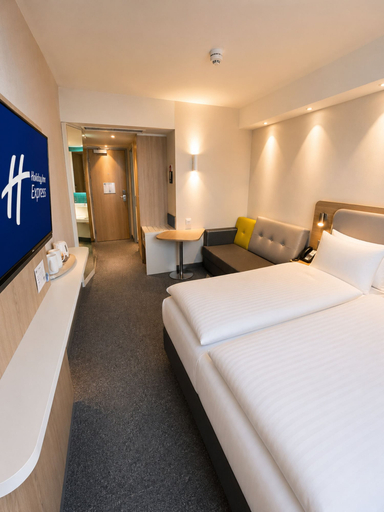 Bedroom 4, Holiday Inn Express MUNICH AIRPORT - ERDING, Erding