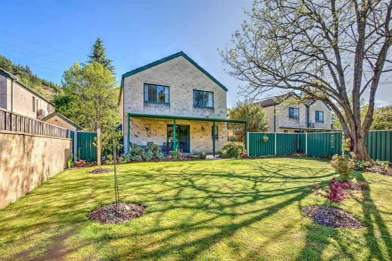 3, Remys Retreat, Alpine - East