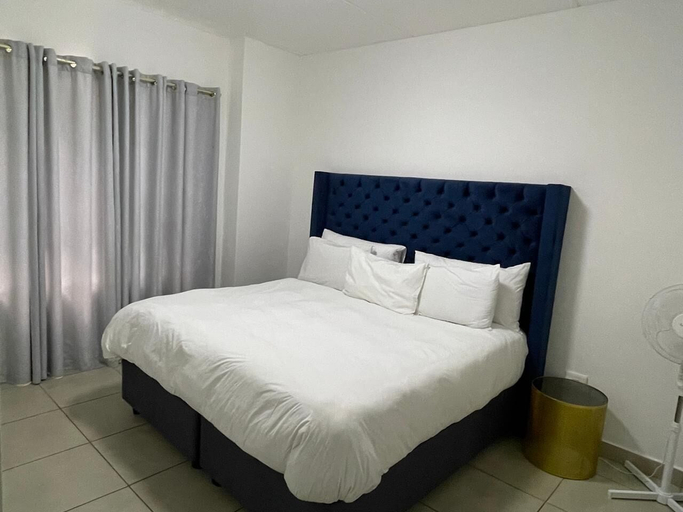 Room 5, Rivonia Modern 2Bed Apartment, City of Johannesburg