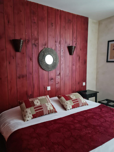 Bedroom 4, Auberge des 7 Tours, Lot
