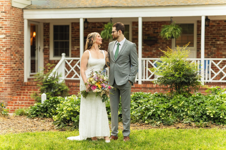 Exterior & Views, Colonial Gardens, Williamsburg