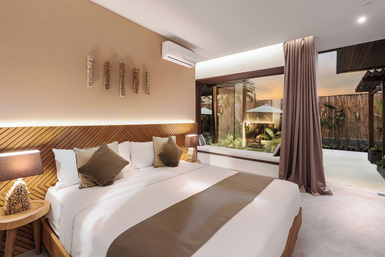 Room 4, 12 Bedroom Myosotis VVV, Gianyar