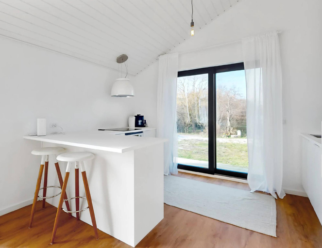 2, Stylish cottage near beach, cliff and harbour life, Stevns