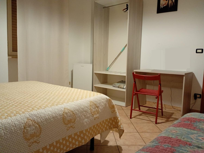 Bedroom 3, Sweet Home Tempo Libero, Foggia