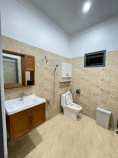 Bathroom 3, Nam Anh Homestay, Bảo Lâm