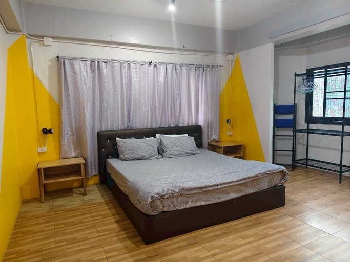 Room 2, New Me U Hostel, Muang Chiang Mai
