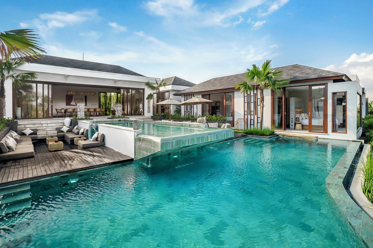Indoor/outdoor pool 5, 12BR Mia & Montana, Gianyar