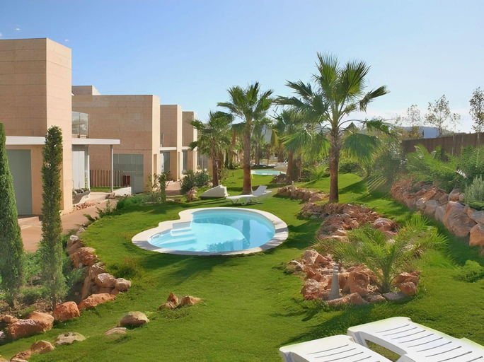 Sport & Beauty 2, L' Escala Resort, Girona