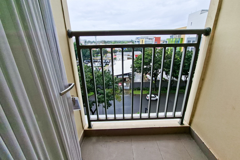 Balcony, Serene And Homey Studio At Transpark Bintaro Apartment, Tangerang Selatan