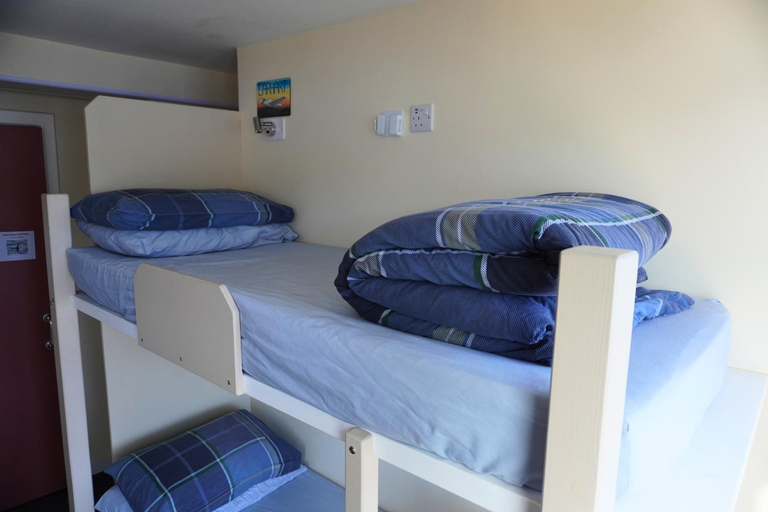 Bedroom 4, Loch Ness Lochside Hostel - Over 16s Only, Highland