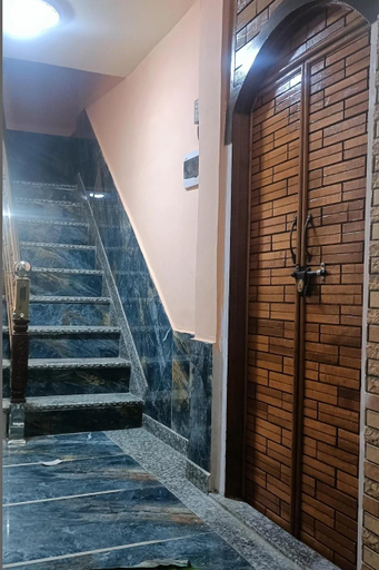 Public Area, Hotel Al Azizia Near Dal Lake , Srinagar