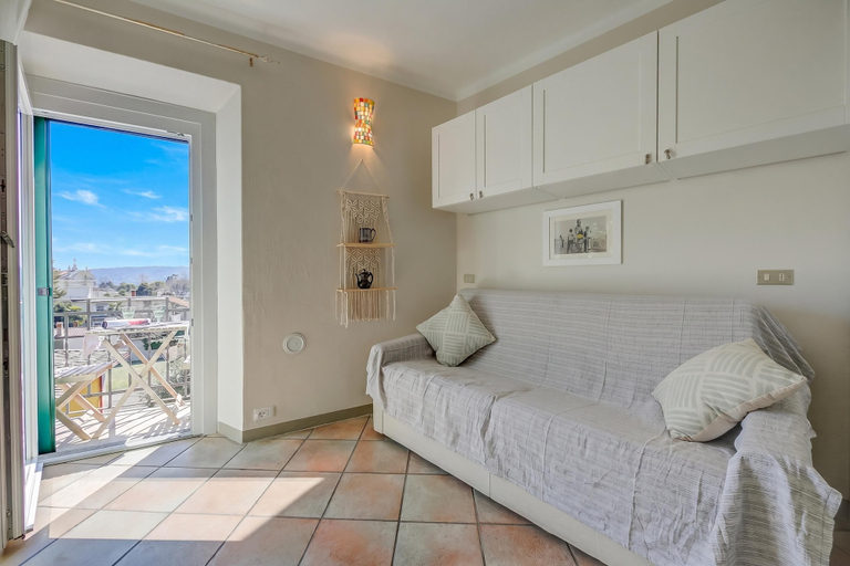 Bedroom 3, Nido Belvedere AC and Lake View, Novara