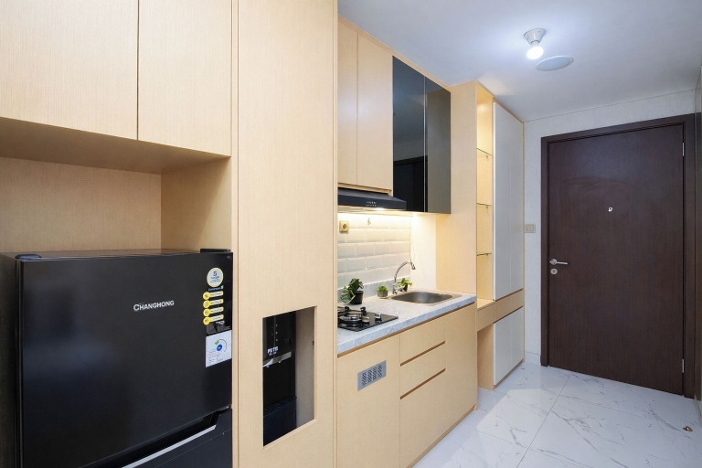 Private kitchen 3, 2 Pax Practical Studio At Transpark Cibubur Apartment, Depok