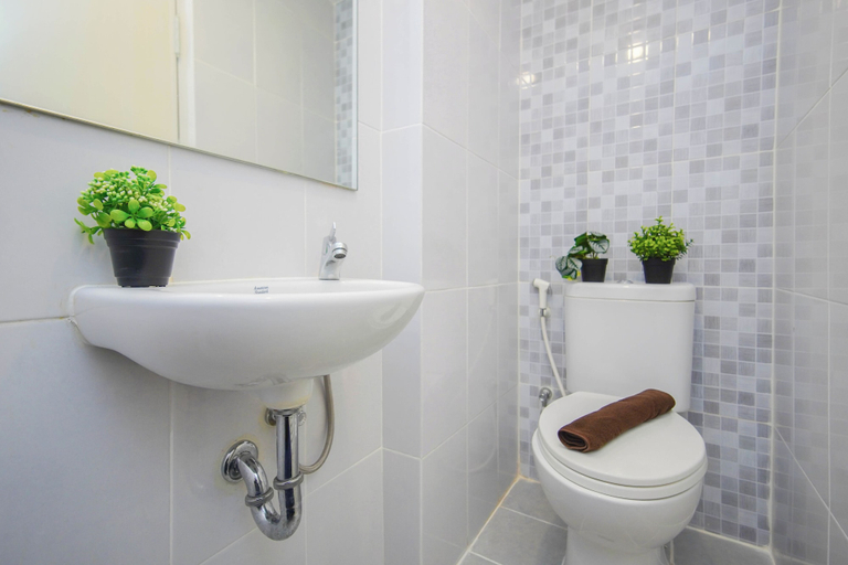 Interior 2, Practical Studio Near Tokyo Hub At Tokyo Riverside Pik 2 Apartment, Tangerang