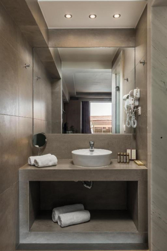 Bathroom 4, Akron Seascape Resort, Ionian Islands