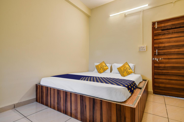 Bedroom 2, Hotel O Hotel Shivaj, Indore