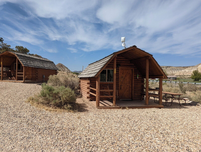 Room 2, Bryce Canyon RV Resort, Garfield