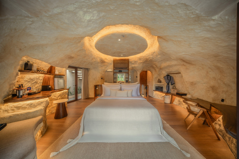 La Mewali Room Type - One-Bedroom Plunge Pool Villa with Lagoon Access