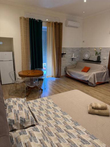 Bedroom 1, Brigata sea view, Bari