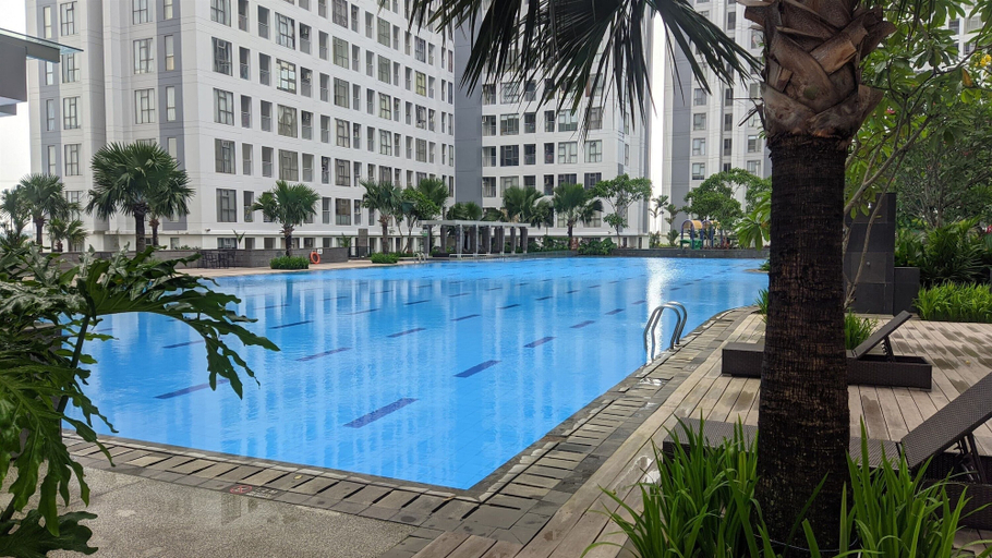 Pool, Simple 2Br Space At Apartment M-Town Residence, Tangerang