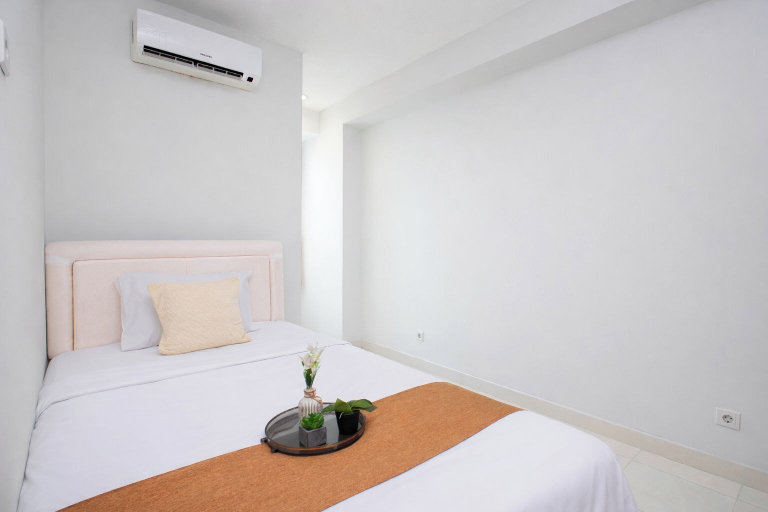 Room 3, 3 Pax Functional 2Br At Cinere Bellevue Suites Apartment, Depok