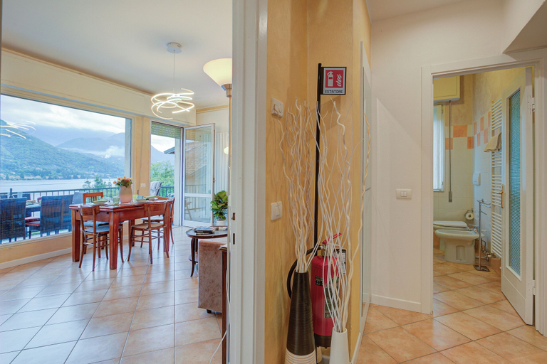 Others 3, Ambra Lakeside Retreat&view / Terrace, Brescia