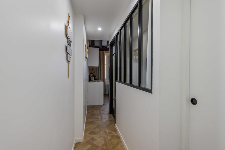 Others 3, Chic, comfortable flat near rue Montmartre, Paris