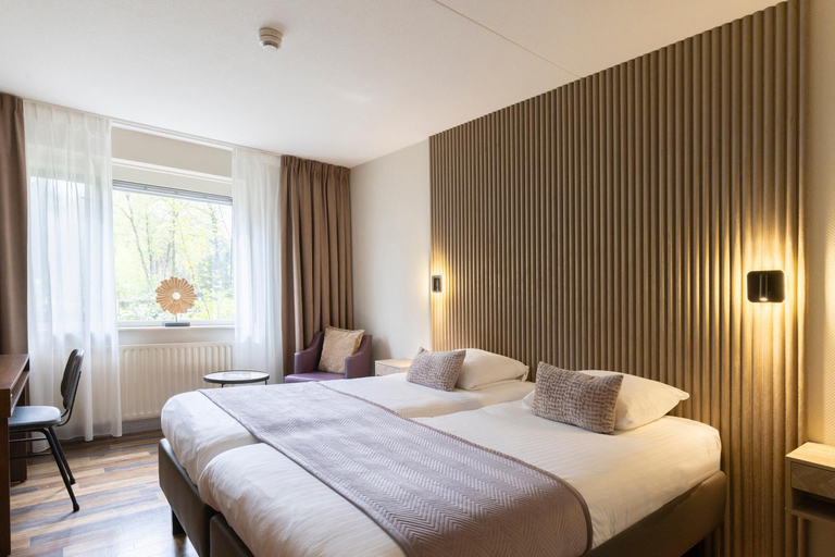 Bedroom 3, 50|50 Hotel Belmont, Ede