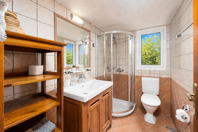 Others 5, Villa Gardenia, Ionian Islands