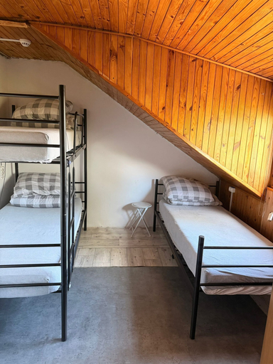 Bedroom 5, Wawa Star, Warsaw