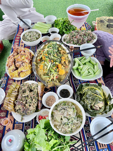 Food & Drinks 4, Tuan huyen vlog homestay, Mộc Châu